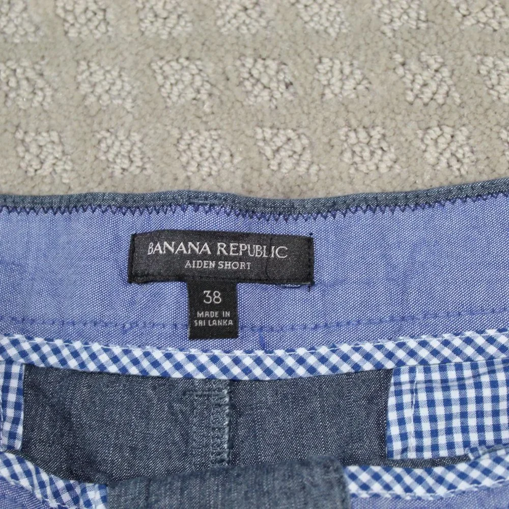 Banana Republic Blue Chambray Flat Front Shorts 38x9